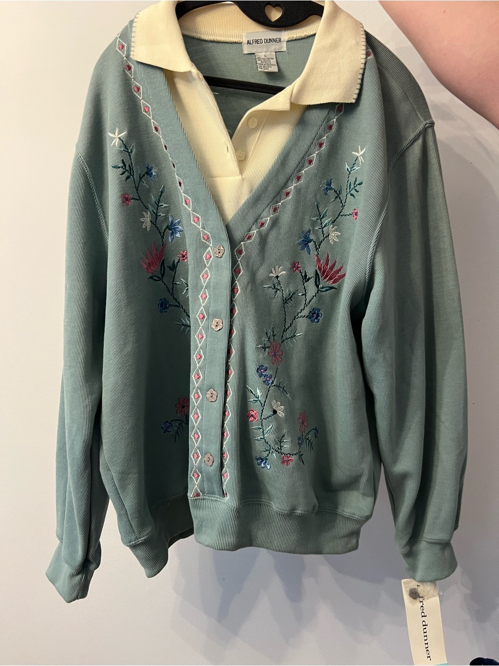 Alfred Dunner Embroidered V‑Neck - vintage 90s cottage core grandma style